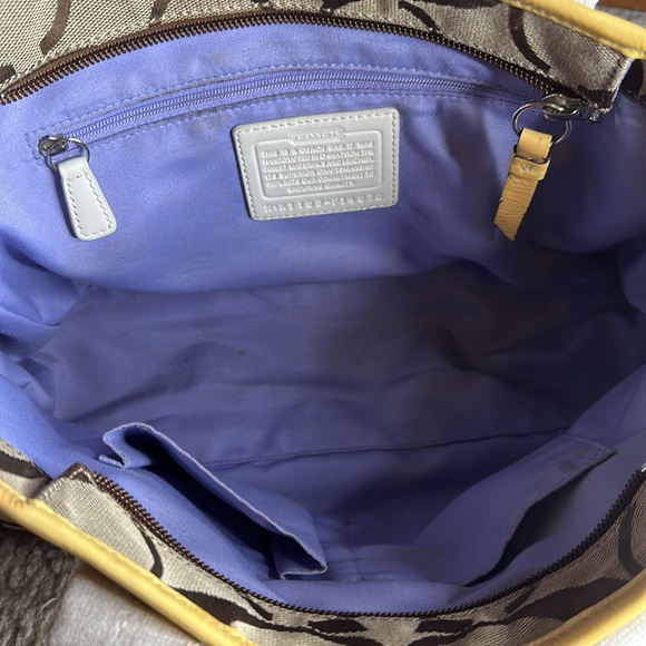 Coach daisy hand bag - Picture 6 of 6